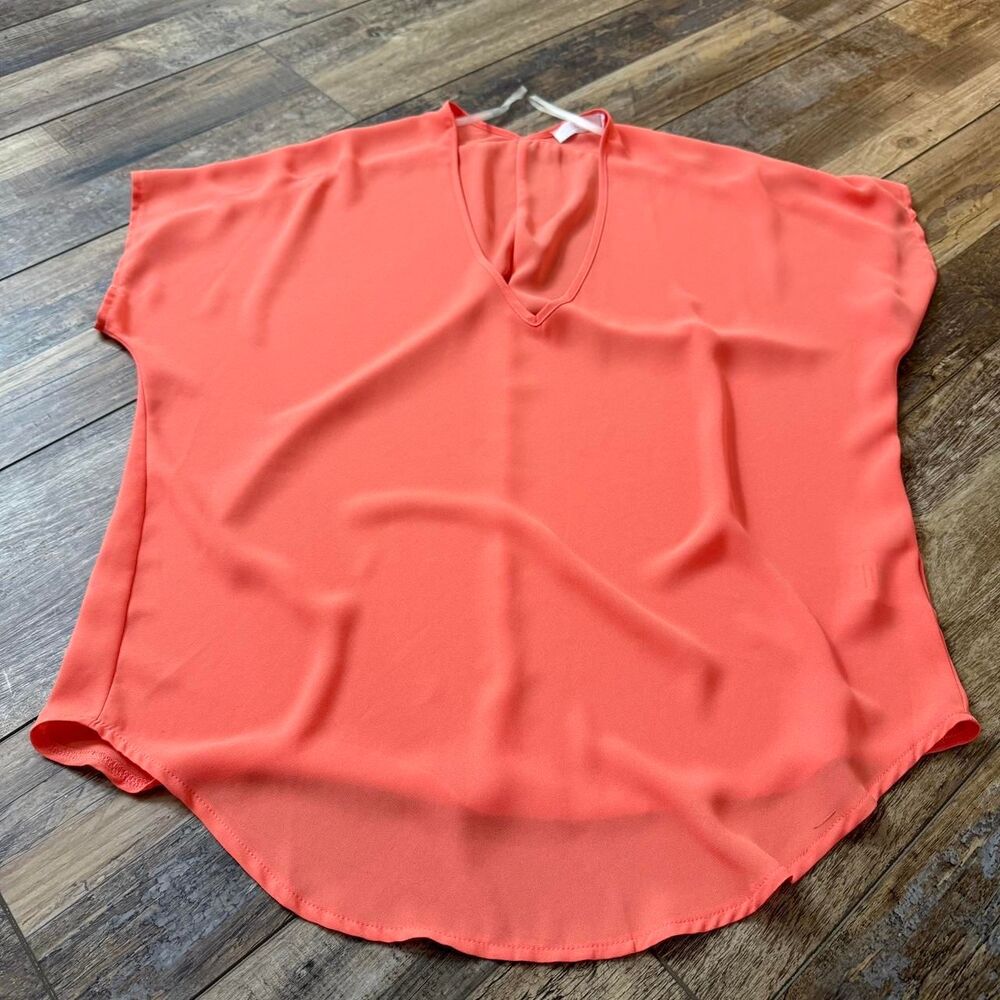LUSH Small Coral Women's Orange Pink V Neck T Shirt Work Office Casual Blouse